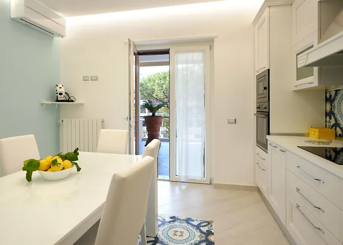 Manilu Maison *