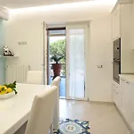 Manilu Maison *