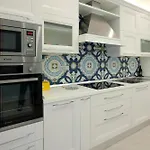 Manilu Maison *