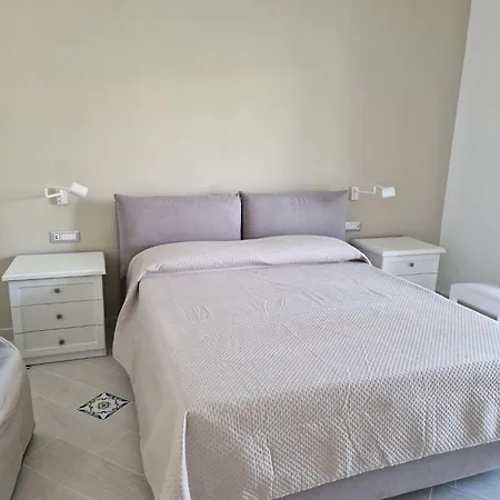 Manilu Maison *