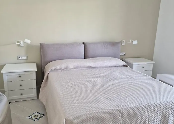 Manilu Maison *